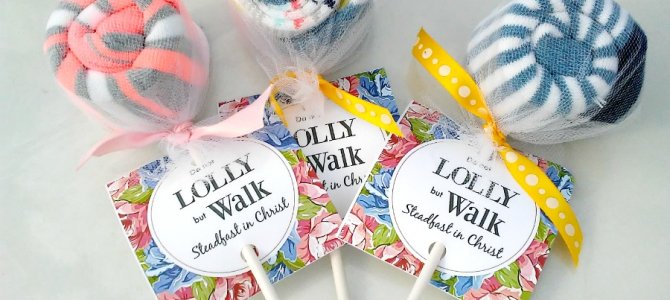 Sock Lollipops (lollisocks)- with free printable