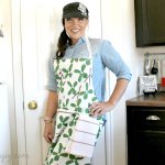 Simple DIY Apron With Dish Cloth
